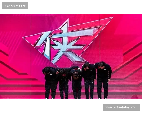 LPL积分榜最新动态分析:各队表现起伏,季后赛争夺白热化 LPL积分榜最新动态分析:各队表现起伏,季后赛争夺白热化